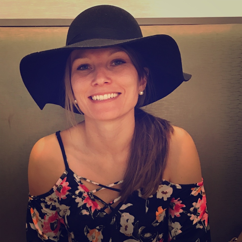 Meet your Posher, Kayla